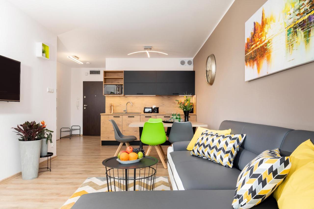 Apartment Sweet Aqua &